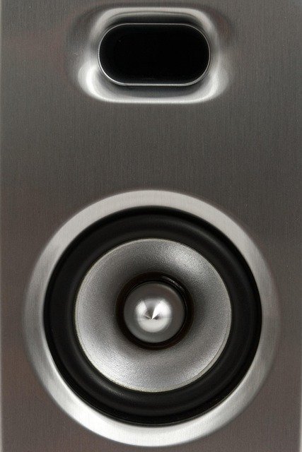 How to Properly Set Up and Use a Centre Speaker in Your Setup